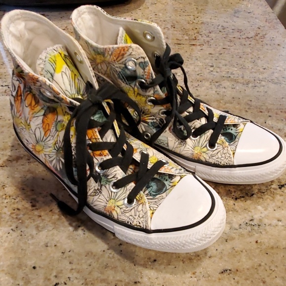 Converse Shoes - Converse Chucks Floral Pattern size 7